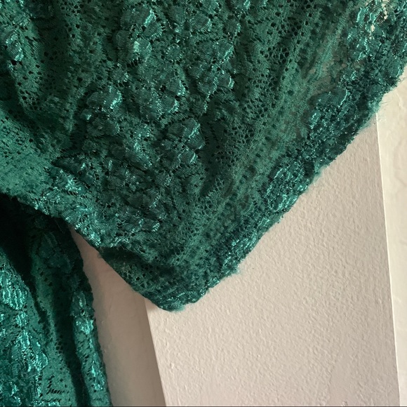LuLaRoe Monroe Kimono- emerald green lace - Small - Picture 6 of 6